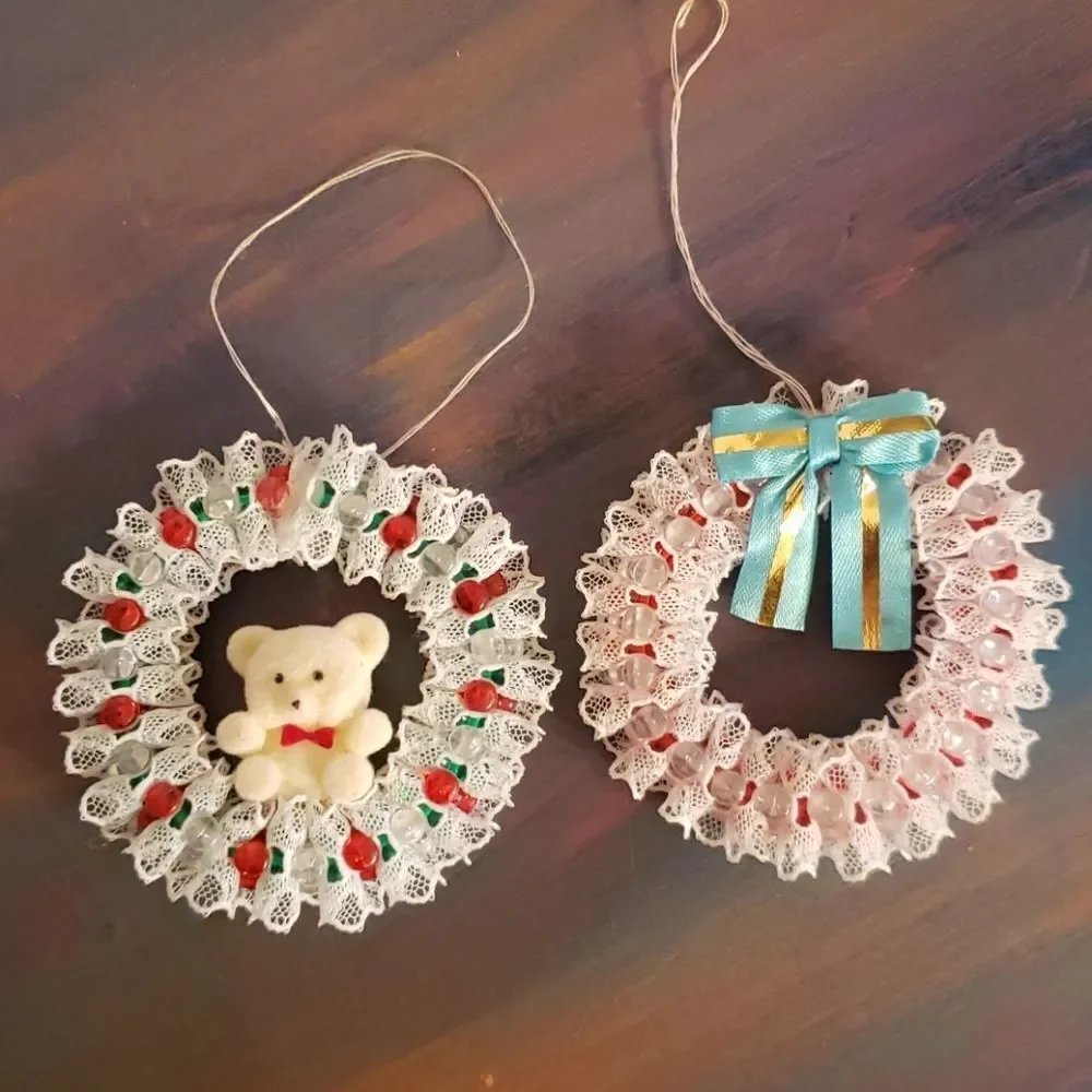 Lot of 3 Vintage Christmas Ornaments